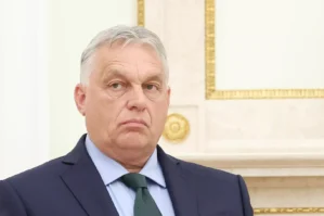 Orbandan Ukrayna açıqlaması: "Qoşulmamalıdır"