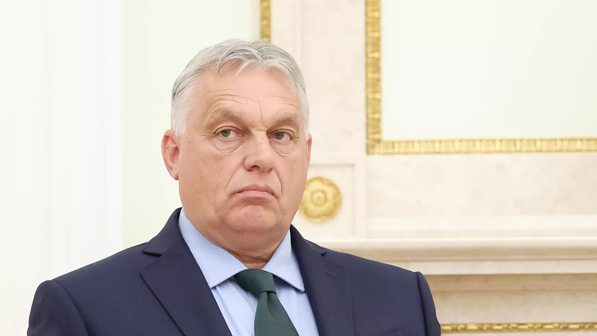 Orbandan Ukrayna açıqlaması: "Qoşulmamalıdır"