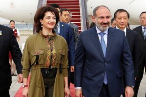 Paşinyan, Mirzoyan və Akopyan Londonda...