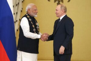 Putin Modiyə Rusiyanın ən yüksək dövlət ordenini verdi