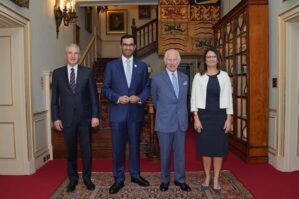 Kral III Çarlz Muxtar Babayevi qəbul edib