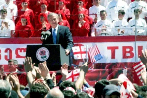 Erməni ABŞ prezidentini niyə aradan götürmək istəyib? – Tbilisidəki qumbara Pensilvaniyada “partladı” 24 Erməni ABŞ prezidentini niyə aradan götürmək istəyib? – Tbilisidəki qumbara Pensilvaniyada “partladı”