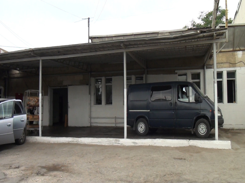 Bakıda çörək sexinin fəaliyyəti dayandırıldı - VİDEO