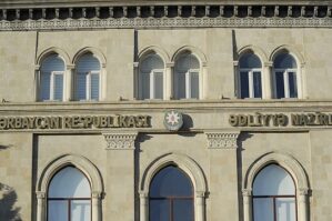 Nazirlik məlumat verir, onlar bir müddət özlərini yığışdırırlar: "Nəzarət isə yoxdur"