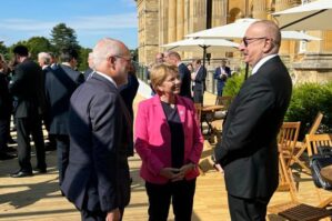 İlham Əliyev İsveçrə Konfederasiyasının Prezidenti ilə söhbət edib - FOTO