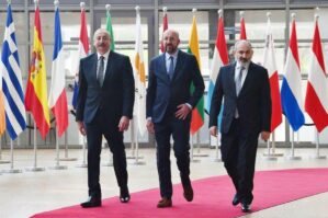 Mişel Əliyev və Paşinyanla ayrı, ancaq “yaxşı” görüş keçirdi