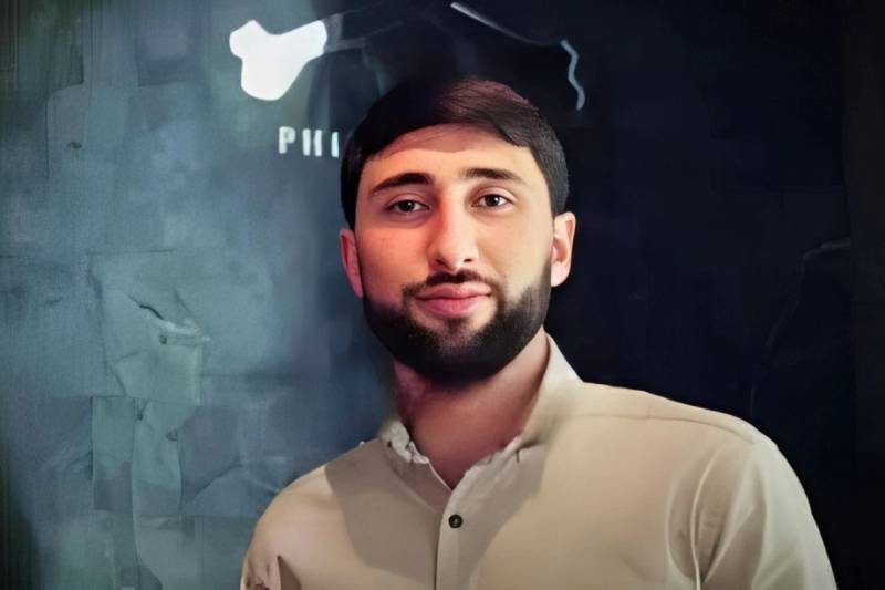 Dənizdə batan qadını xilas etdi, özü boğuldu