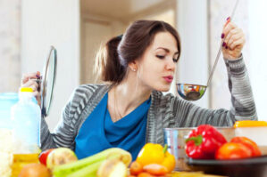 Qida zəhərlənməsindən necə qorunaq? - Qaydalar