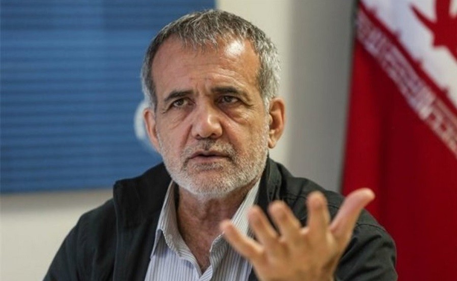 Pezeşkiandan rəqibinə sərt CAVAB: "Böhtan atır"