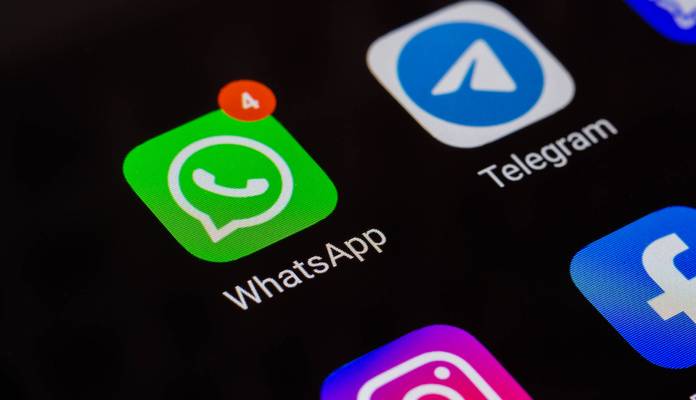 Əhaliyə XƏBƏRDARLIQ: “WhatsApp” və “Telegram”dan ehtiyatlı olun