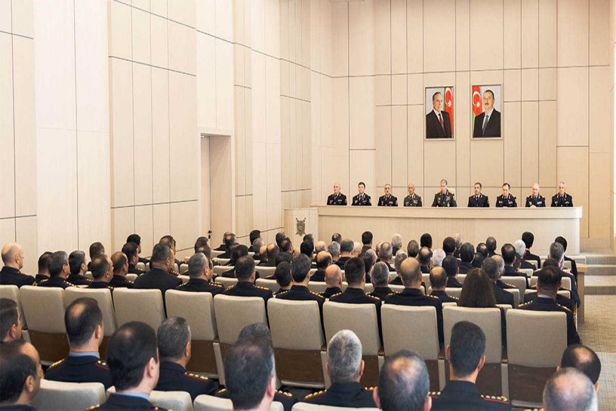 Vilayət Eyvazov iclas keçirdi, tapşırıqlar verdi - FOTO