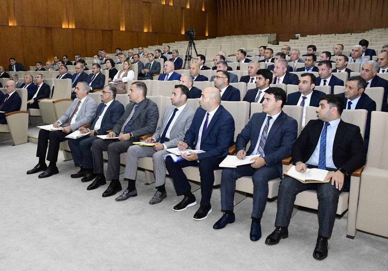 YAP Mərkəzi Aparatında müşavirə keçirildi - FOTOLAR