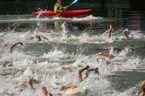 Paris-2024: Sena çayına girən idmançıların səhhətində problemlər yarandı