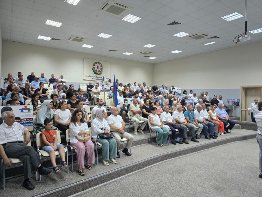 Fazil Mustafa seçicilərlə beşinci kütləvi görüşünü keçirdi - FOTO