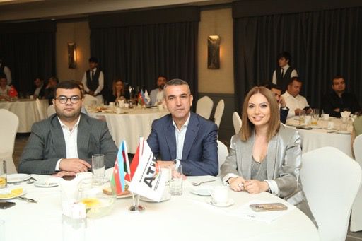 "Qlobal İqlim Dəyişmələrinin Biznes Çağırışları" müzakirə edildi - FOTO