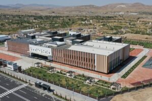 Özbəkistanın Füzuli şəhərinə hədiyyəsi...