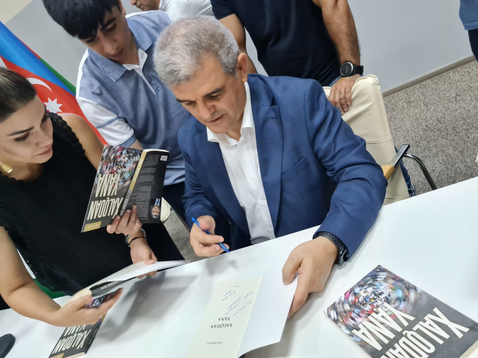 Fazil Mustafadan onuncu möhtəşəm görüş - FOTOLAR