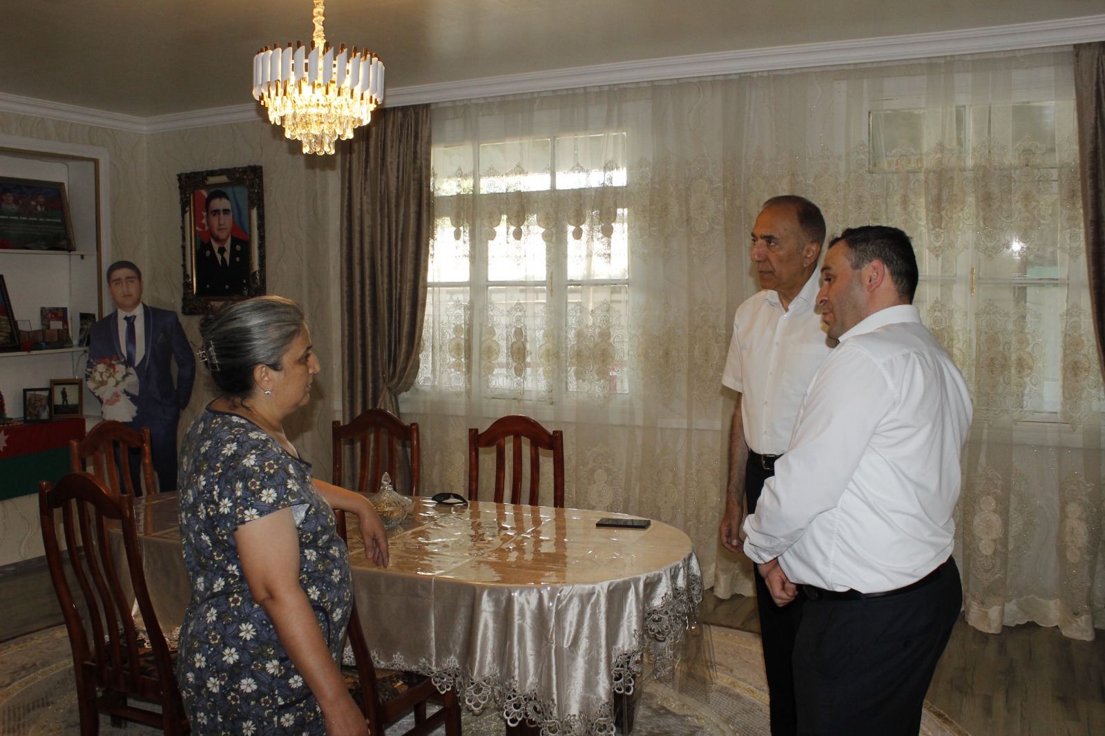 Nizami Səfərov şəhid ailələrini ziyarət etdi - FOTOLAR