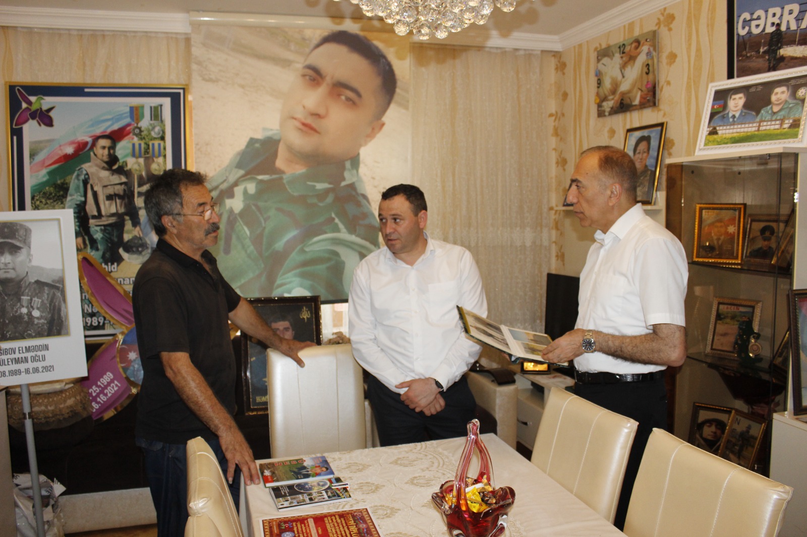 Nizami Səfərov şəhid ailələrini ziyarət etdi - FOTOLAR