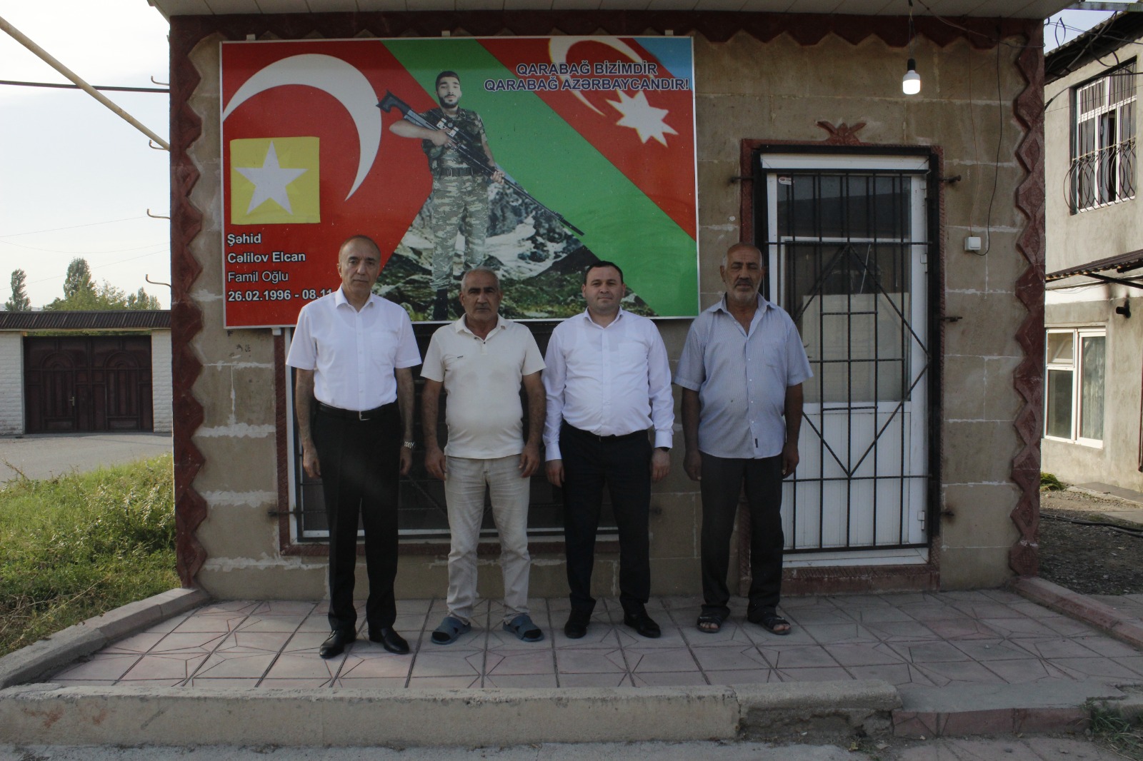 Nizami Səfərov şəhid ailələrini ziyarət etdi - FOTOLAR