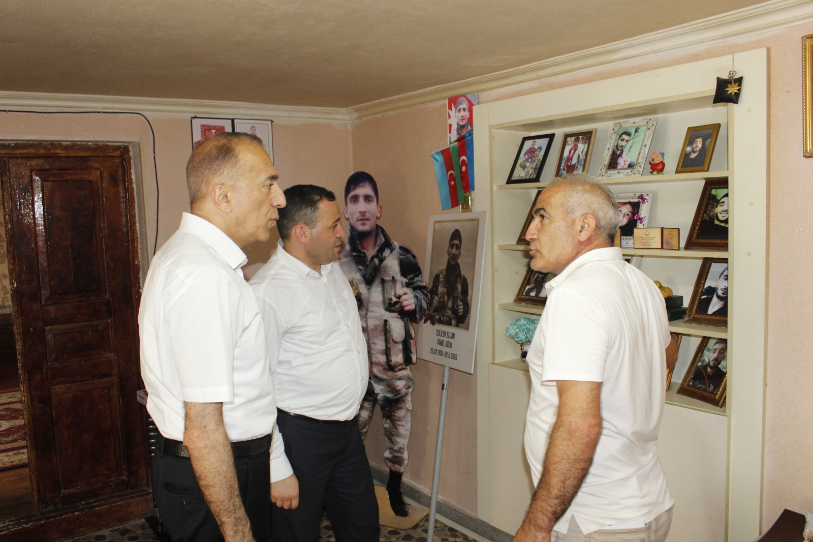 Nizami Səfərov şəhid ailələrini ziyarət etdi - FOTOLAR