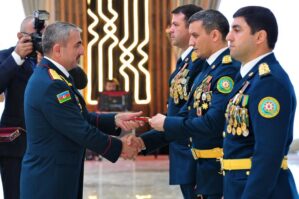 Yeni generallara ali hərbi rütbələri təqdim edildi - VİDEO