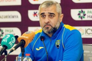 Adil Şükürov istefa verdi