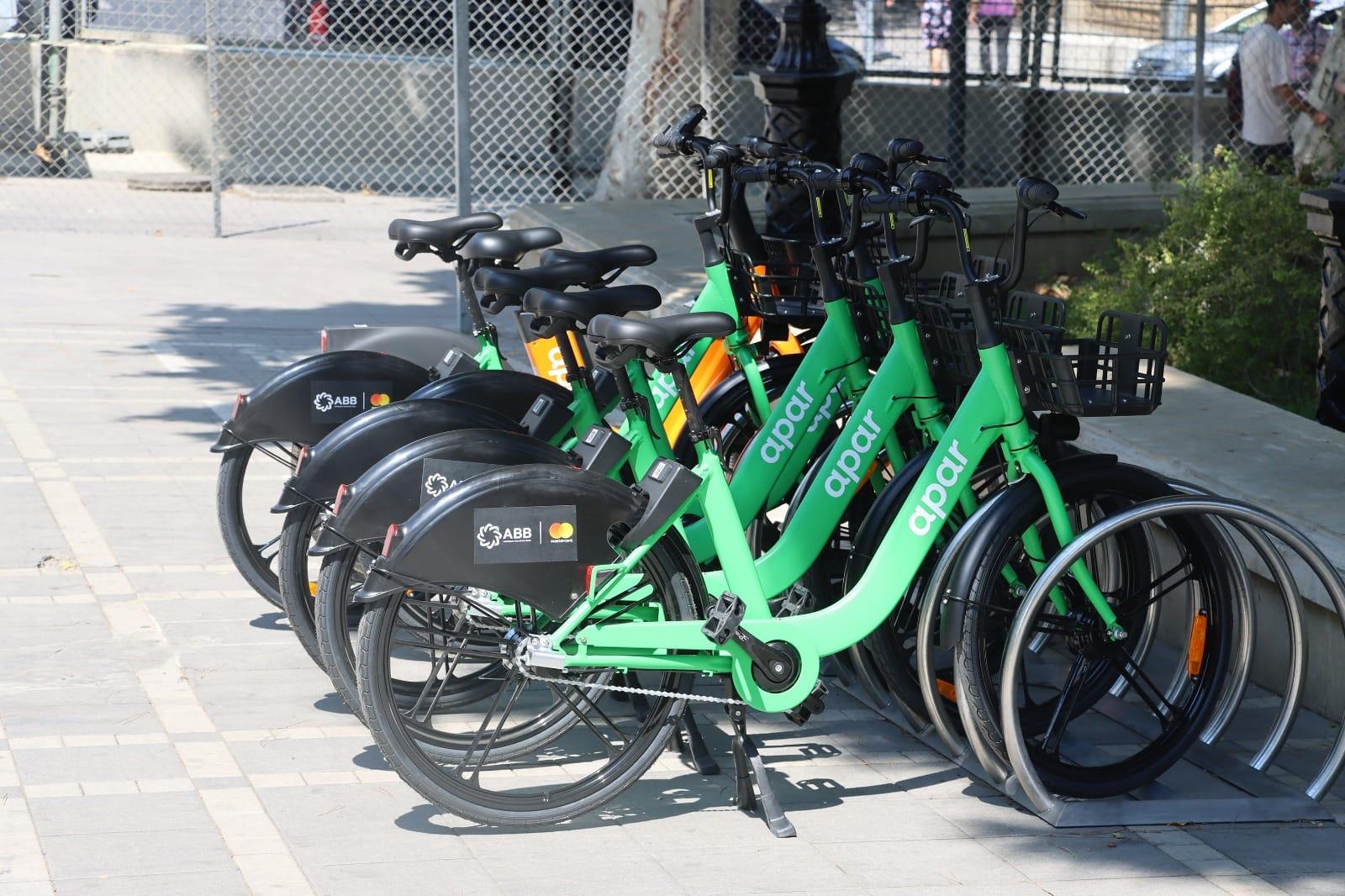 Bakıda ilk velosiped kirayəsi xidməti işə başladı - Nazir