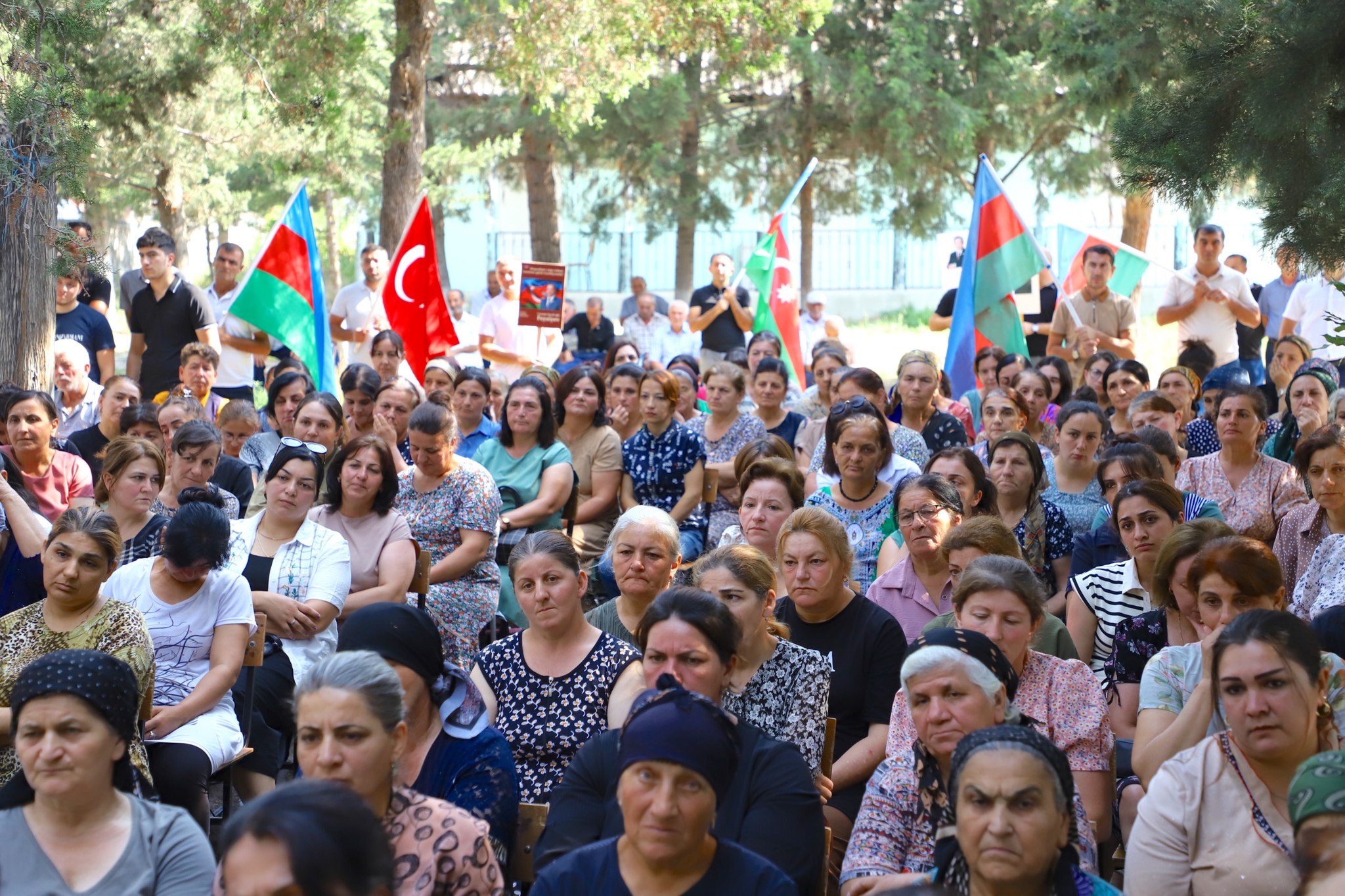 Cavanşir Feyziyev seçiciləri ilə görüş keçirdi - FOTOLAR