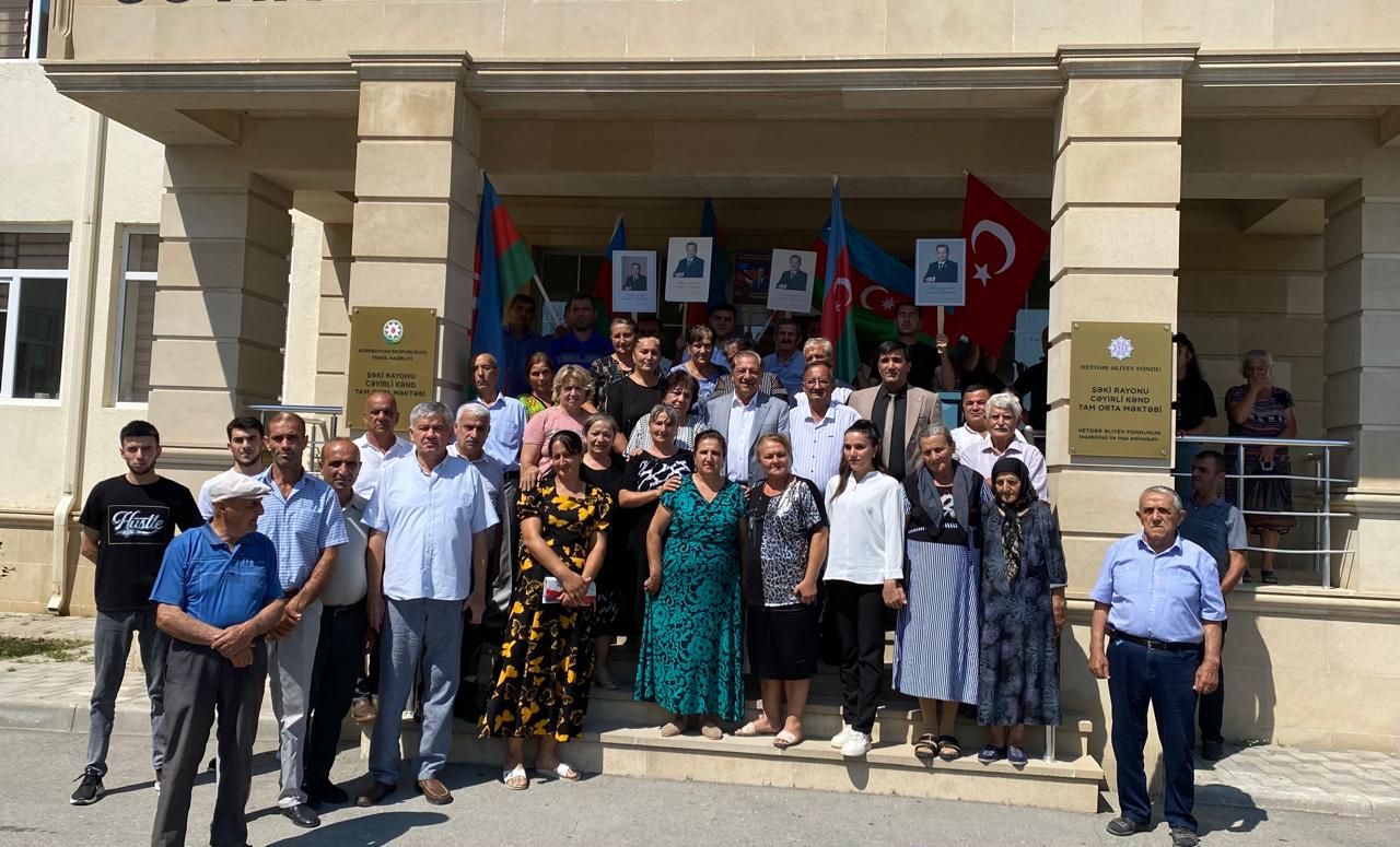 Cavanşir Feyziyev seçicilərlə növbəti görüşünü keçirdi - FOTOLAR