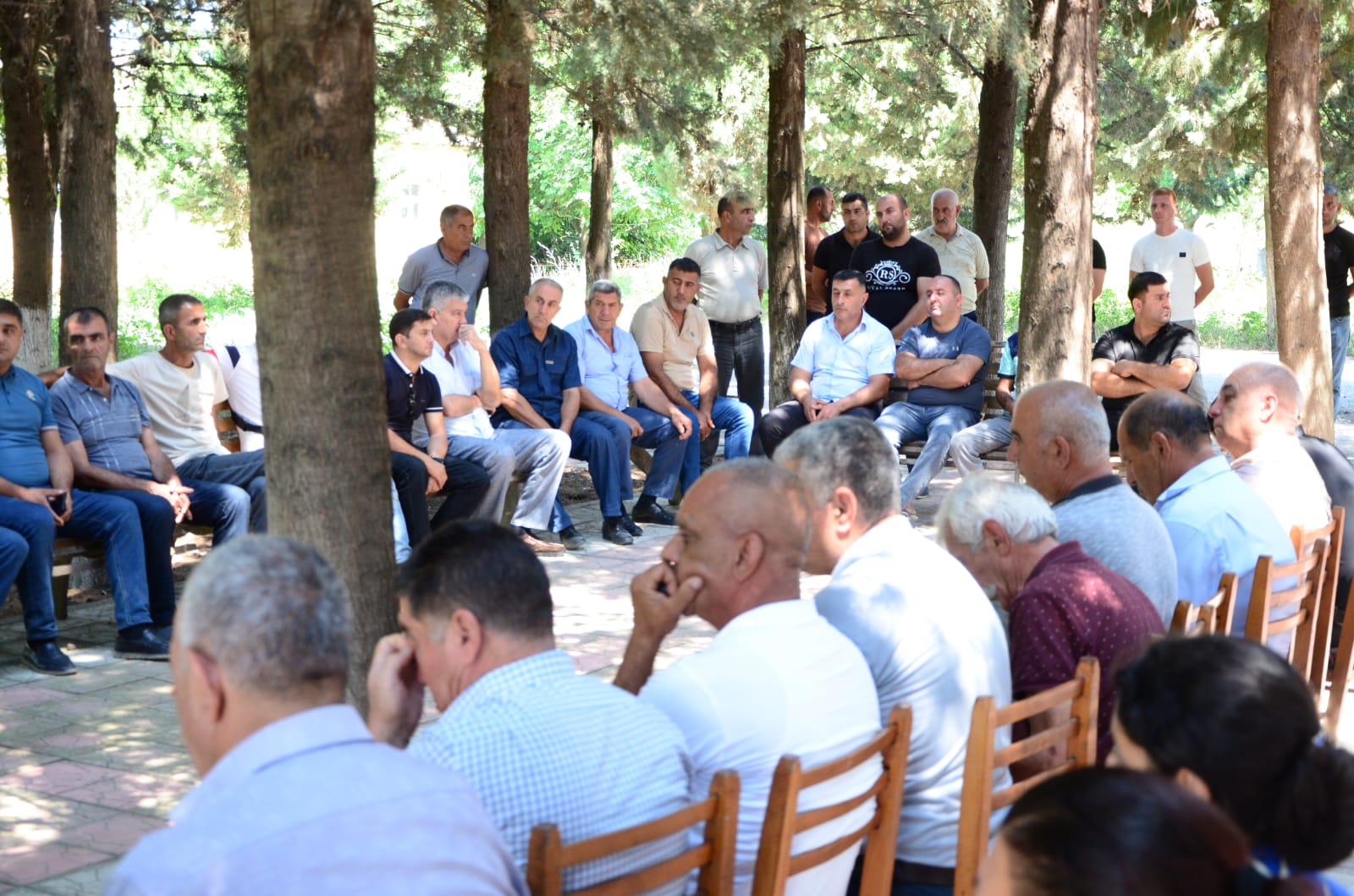 Cavanşir Feyziyev seçicilərlə növbəti görüşünü keçirdi - FOTOLAR