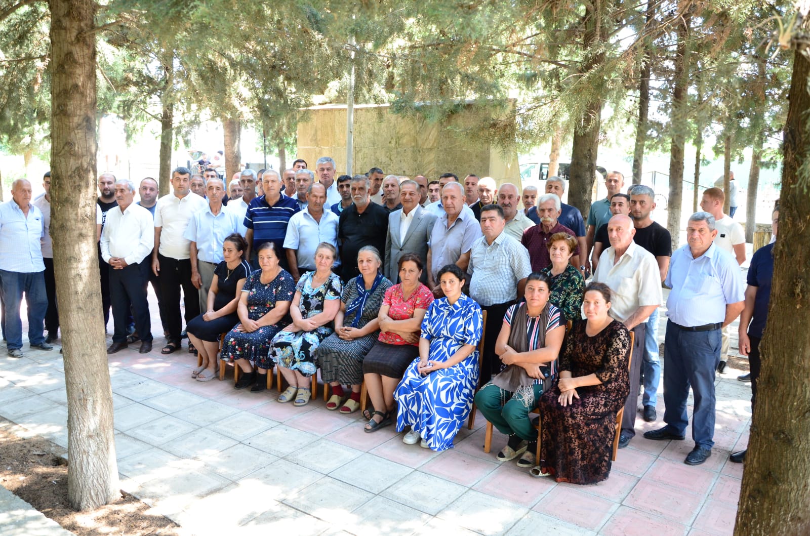 Cavanşir Feyziyev seçicilərlə növbəti görüşünü keçirdi - FOTOLAR