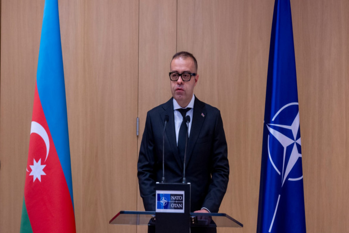 Brüsseldə qarət olunan səfirdən hadisəyə reaksiya