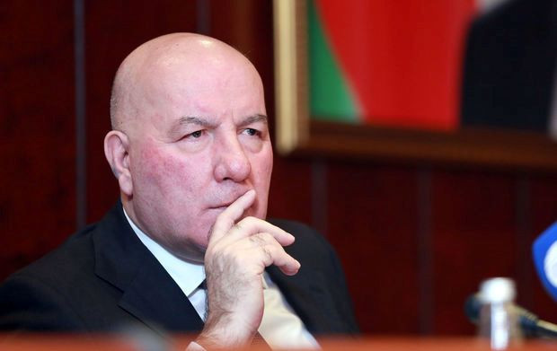 elman rustemov 12
