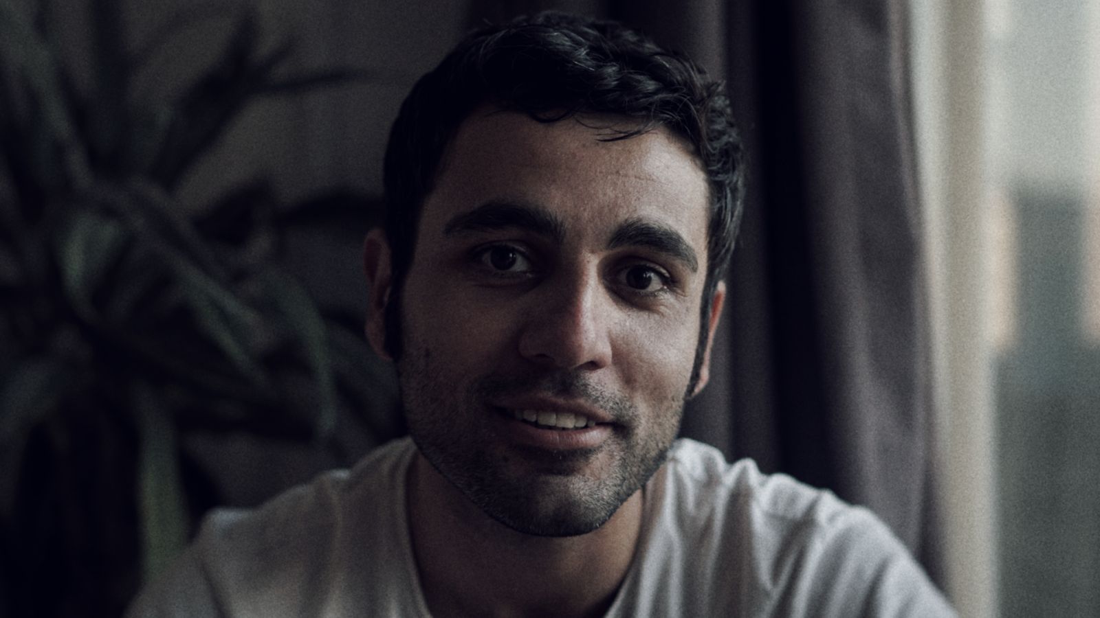 Bakıda 3 velosipedçi rejissoru vurub qaçdı - FOTO