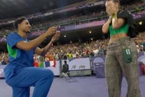 Paris-2024: sevgilisinə evlilik təklif etdi