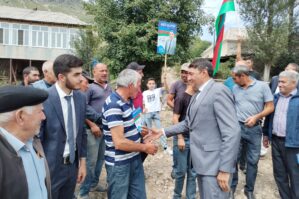 Əziz Əlibəyli seçicilərinə müraciət etdi