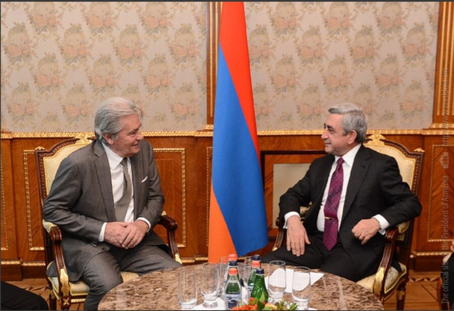 Alen Delon 12 il öncə İrəvanda Sərkisyana nə deyib?