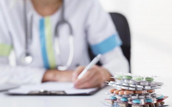 Əməkdar həkim vəfat etdi - FOTO