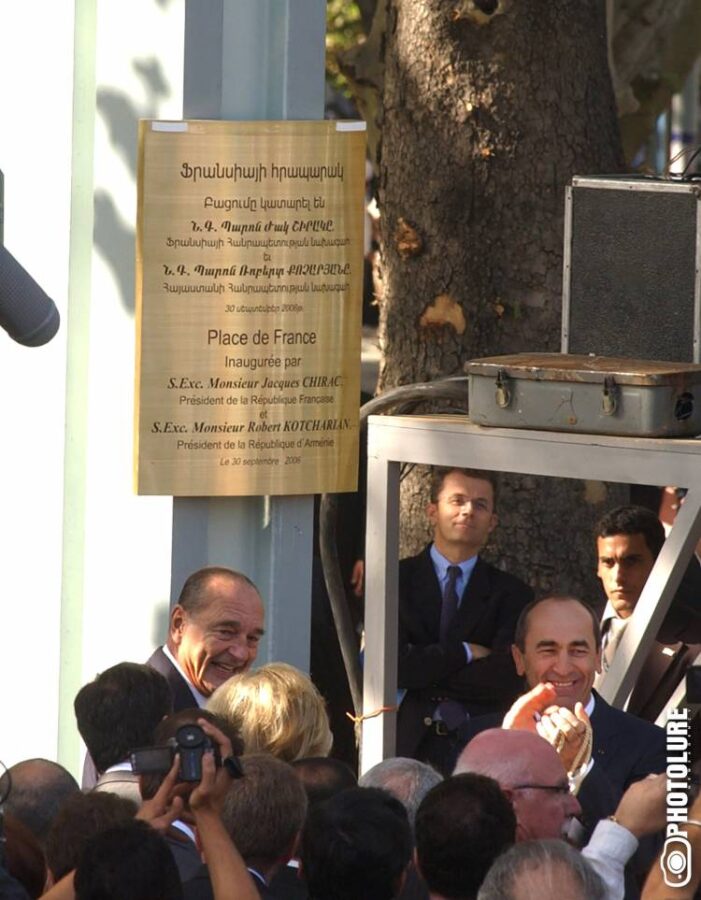 Fransanın mərhum prezidenti İrəvandan belə "qovuldu" - FOTO