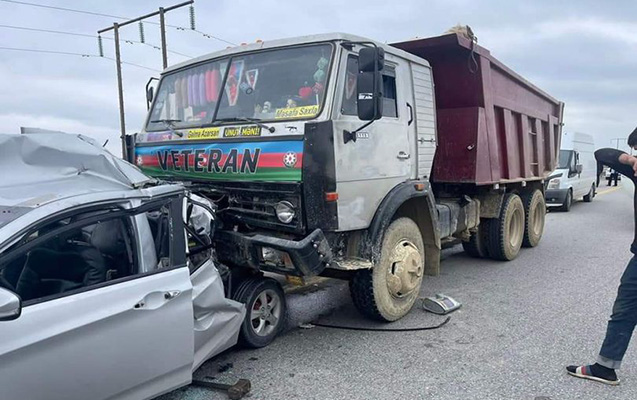 Bakıda “protiv” gedən yük maşını qəza törətdi: ölən var