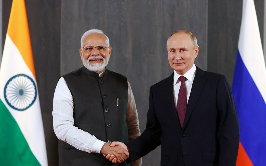 Modi Putinlə ikitərəfli tərəfdaşlığı müzakirə etdi