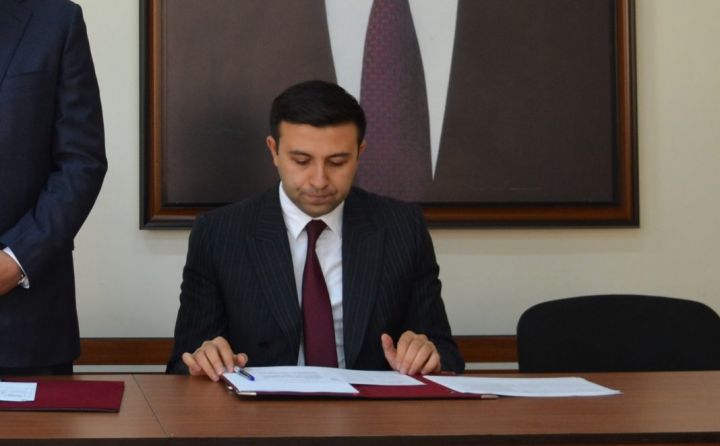 Orxan Mürsəlov müavinini işdən çıxardı