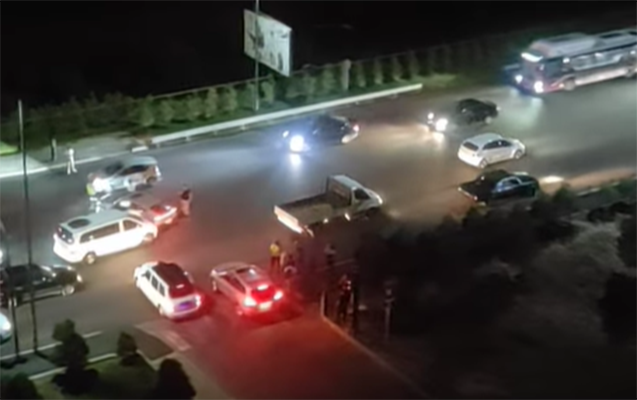 "Jurnalistlər binası"nın yaxınlığındakı işıqfor niyə işləmir? - Açıqlama