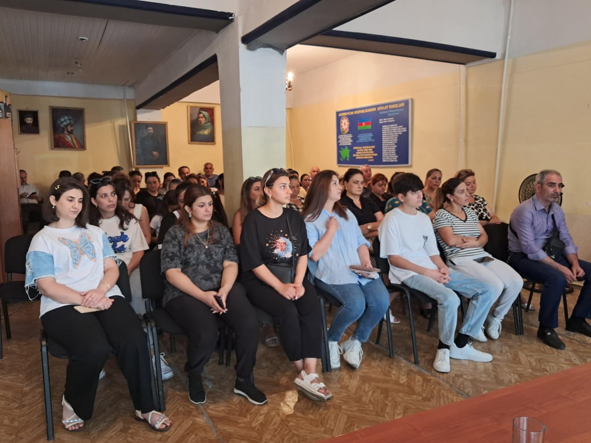 Qüdrət Həsənquliyev seçicilərlə görüş keçirdi - FOTOLAR