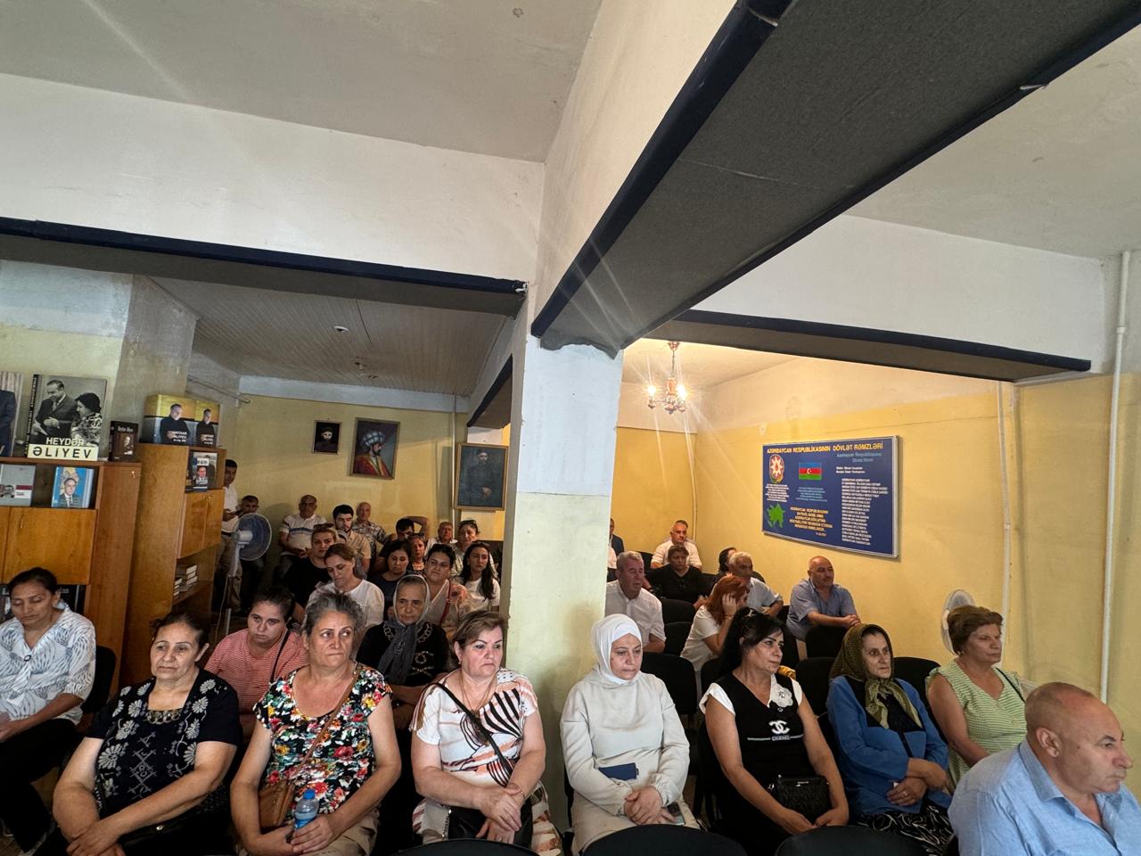 Qüdrət Həsənquliyev seçicilərlə görüş keçirdi - FOTOLAR