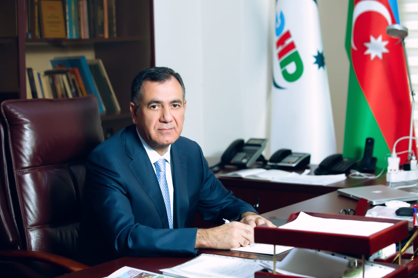 Korrupsiyaya qarşı mübarizə strateji əhəmiyyət daşıyır - Qüdrət Həsənquliyev