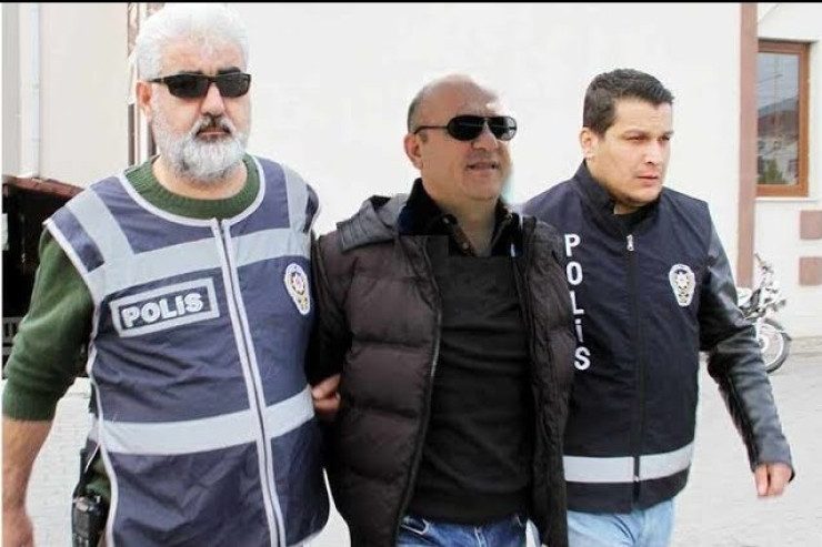 Hüseyn Abdullayev kimdir? - Döyüb, döyülən eks-deputat