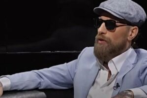 "Vəzifəli şəxsə cadu edən Xalq artisti var" - Rauf Əhmədovdan sərt sözlər / VİDEO