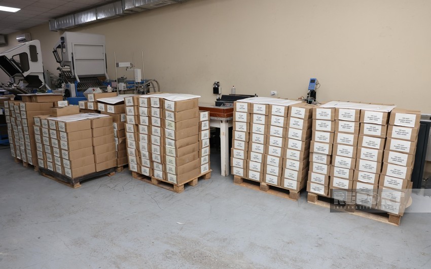 Seçki bülletenləri dairə seçki komissiyalarına paylanılır - FOTOLAR